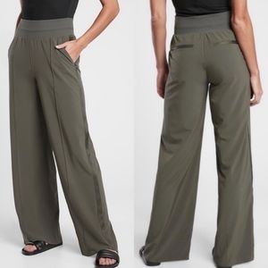 ATHLETA Nolita Wide-Leg Mountain Olive Green SZ 6